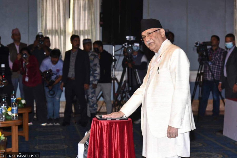 UML unveils election manifesto, vows to resolve citizenship issue within six months