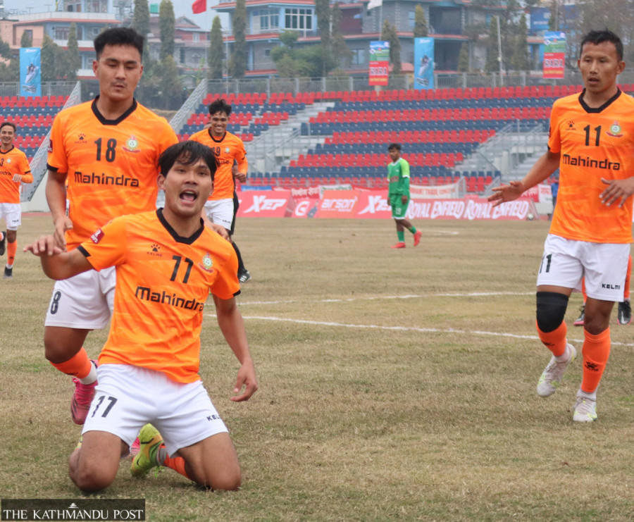 Hosts Sahara crash out in opener