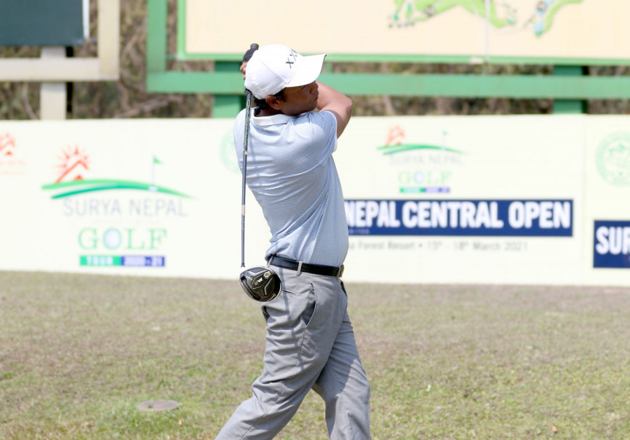 Nagarkoti, Tamang share lead after second round