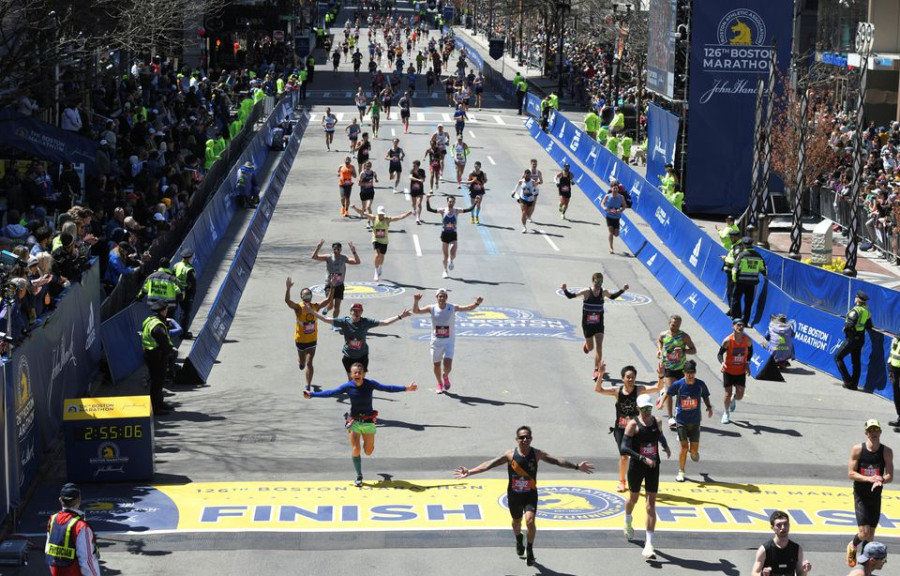 Fifty years on, women’s pioneer returns to Boston Marathon