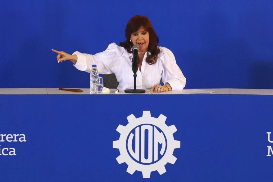 Argentina Vice President Fernandez de Kirchner sentenced to 6 years in prison in graft case