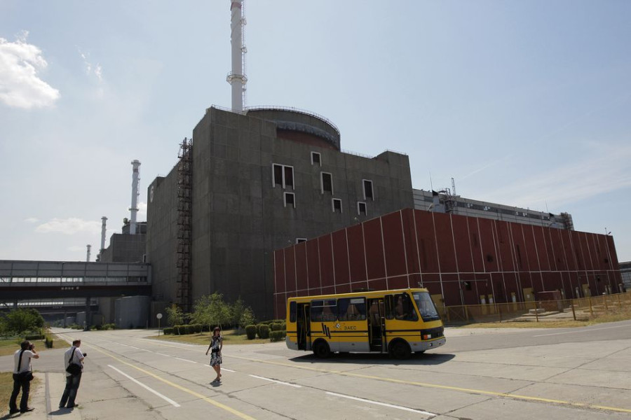 Fierce fighting sparks fire outside Ukrainian nuclear plant: Officials