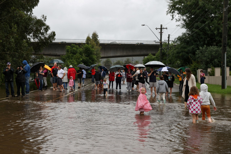 Heavy rains in Australia trigger fresh round of flood evacuations