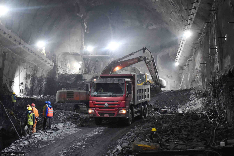 Foreign direct investment pledges down 25 percent