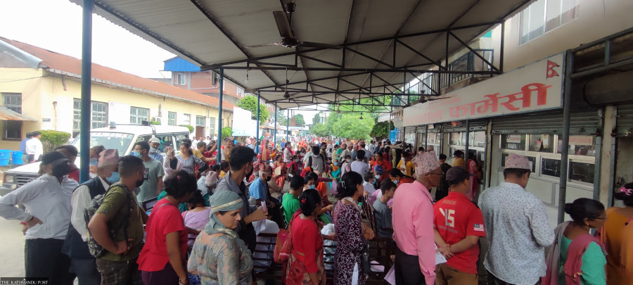 Bharatpur Hospital overwhelmed by patient influx