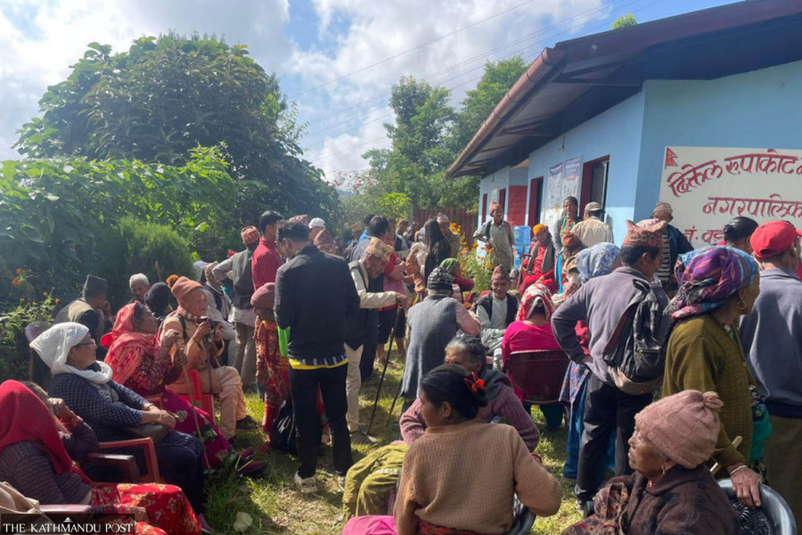 Local units distribute social security allowance from camps