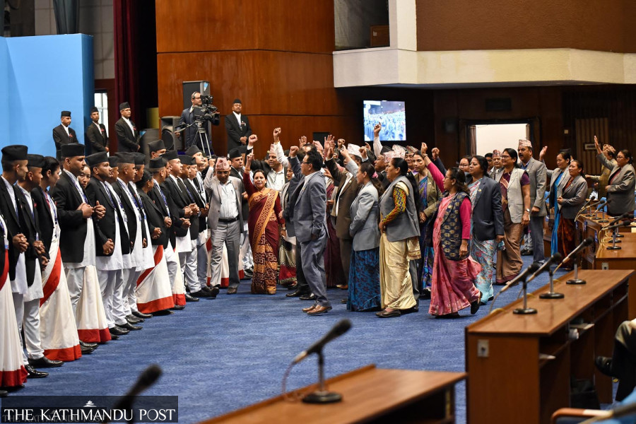 House meet uncertain over gold smuggling probe row