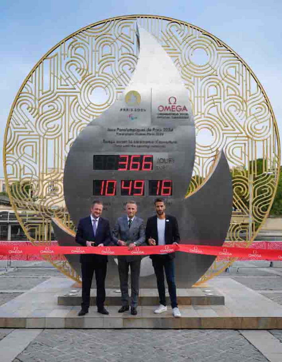 Two new ambassadors join OMEGA for countdown to the Paralympic Games