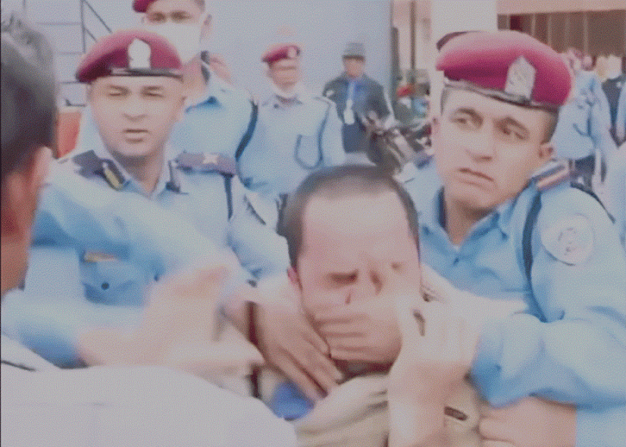 Three youths, arrested for chanting slogans against PM Dahal, released on bail