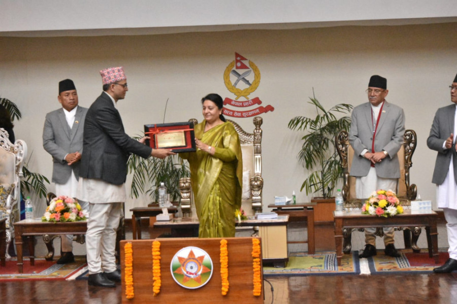 Five journalists including Kantipur Daily’s Dahal awarded