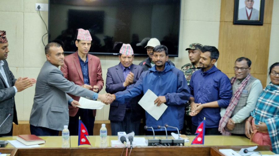 Government, loan-sharking victims reach five-point agreement