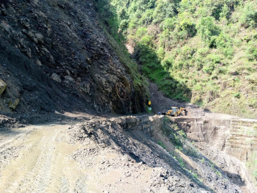 Landslide obstructs Mahakali Highway