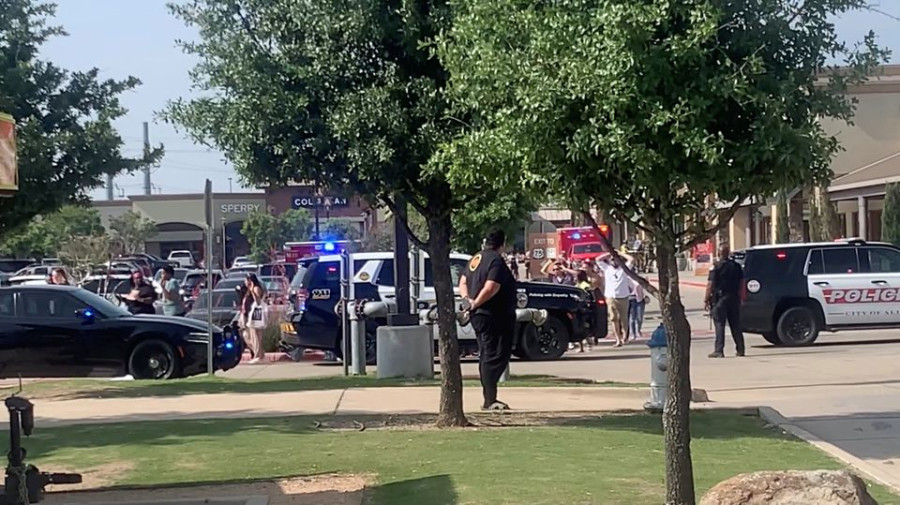 Shooting everywhere': at least 8 killed by gunman at Texas mall; shooter  killed by police