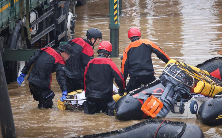 South Korea flood deaths cast doubt on work to prepare for extreme weather