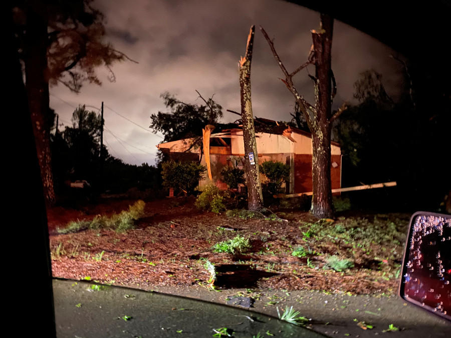 Mississippi tornado and storms kill at least 23