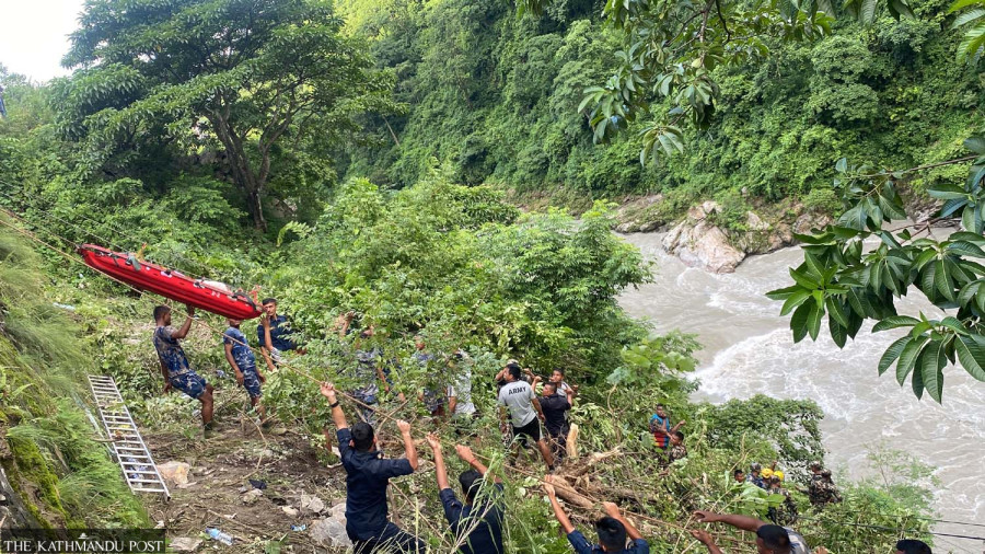 27 dead as Indian tourist bus plunges into Marsyangdi