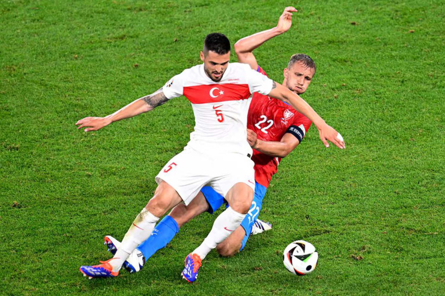Turkey set up last-16 clash with Austria, send Czechs home