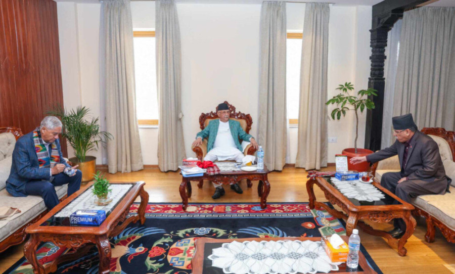 Top three leaders meet after a hiatus on Deuba’s birthday