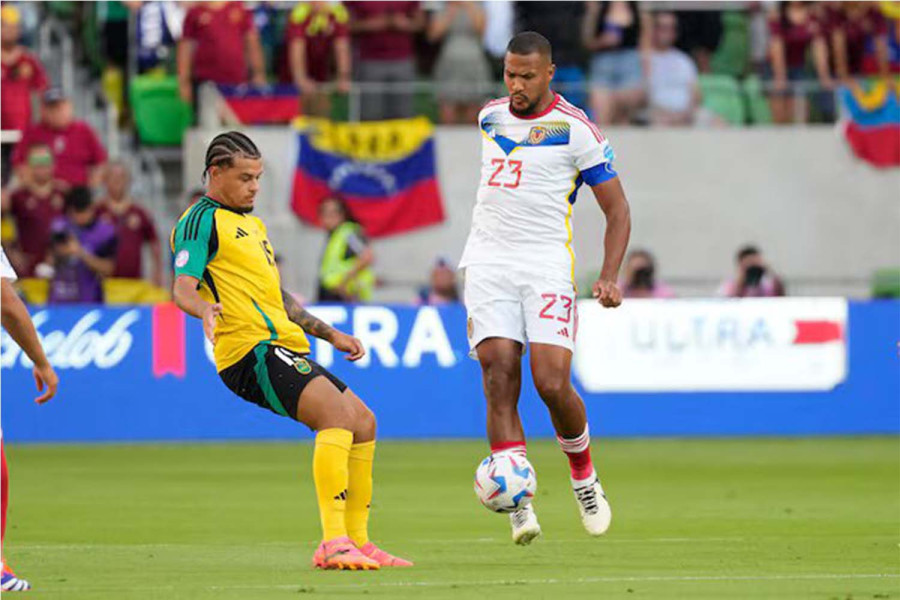 Venezuela seal top spot in Copa Group B with win over Jamaica