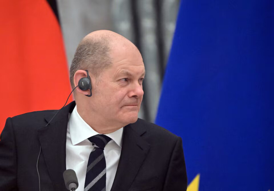 Germany’s Scholz urges Putin in phone call to open talks with Ukraine
