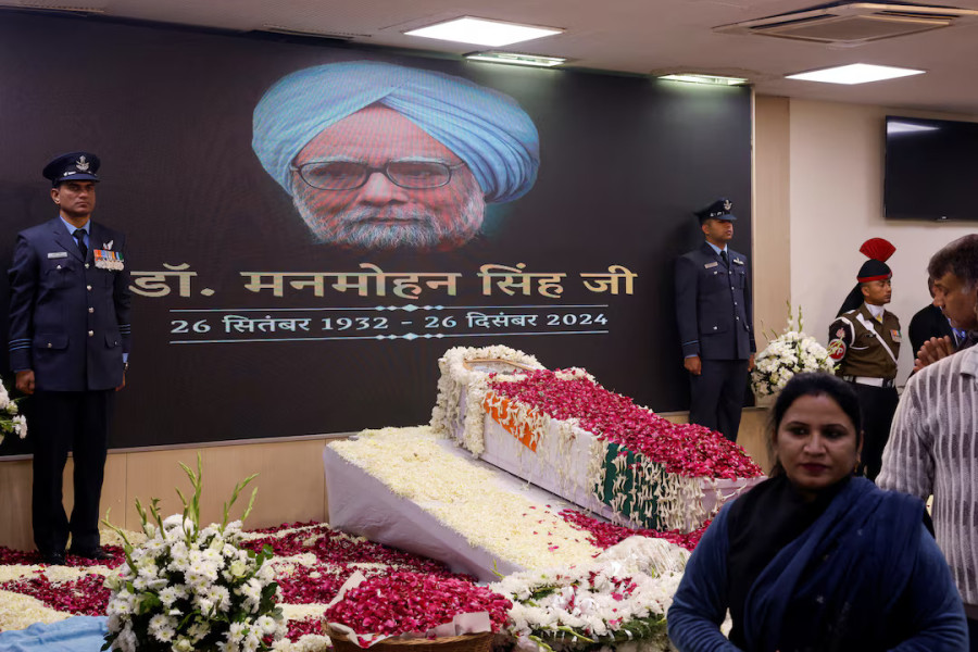 India’s former PM Manmohan Singh cremated with state honours
