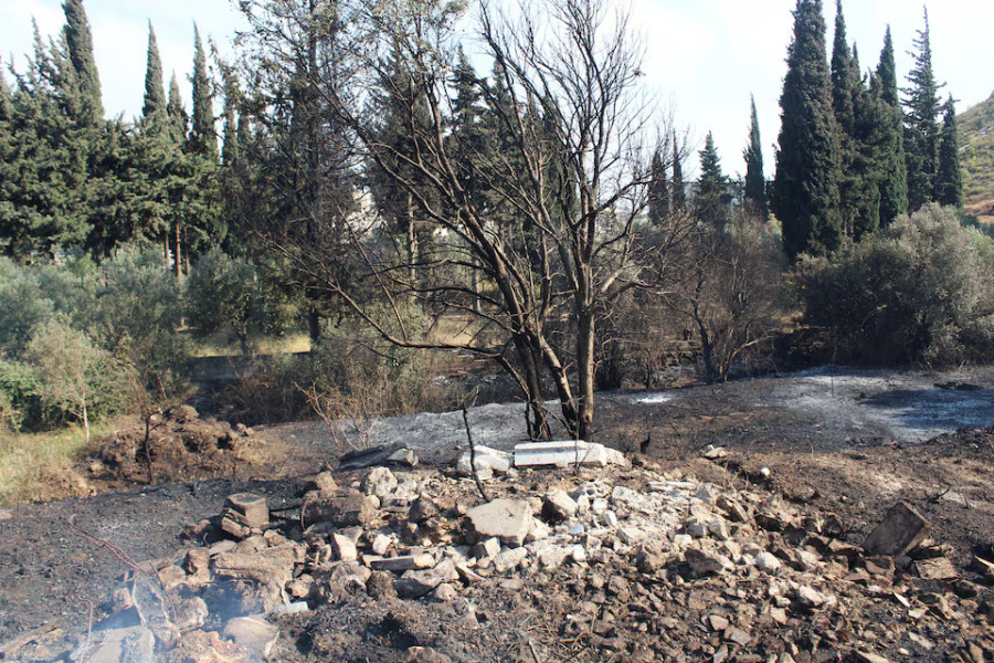 Israeli strikes on Syria kill at least 16 people, Syrian state media say