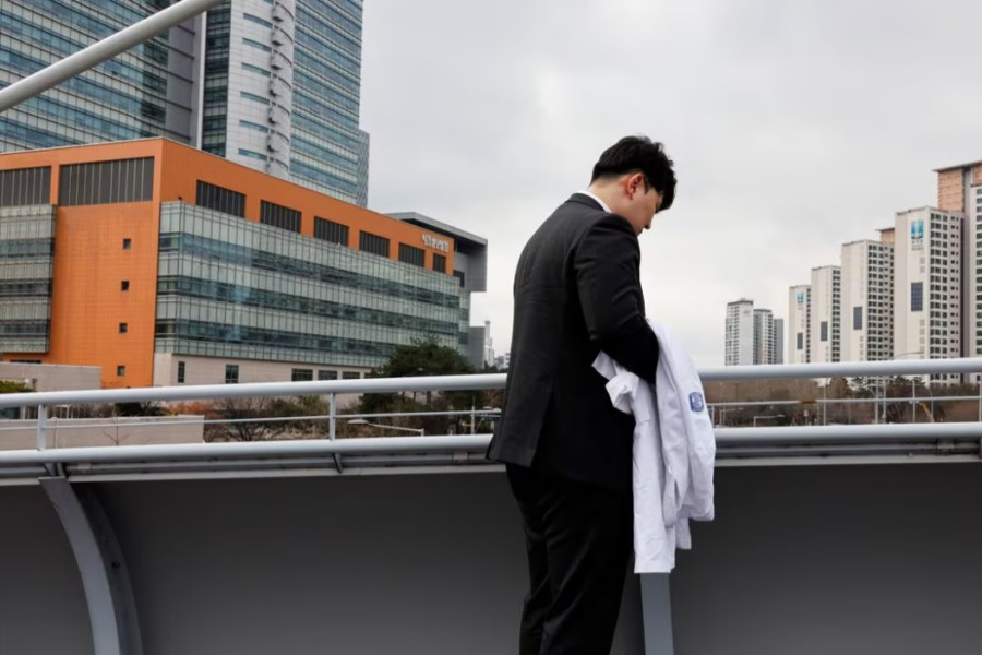 South Korea doctors on mass walkout say they are overworked and unheard