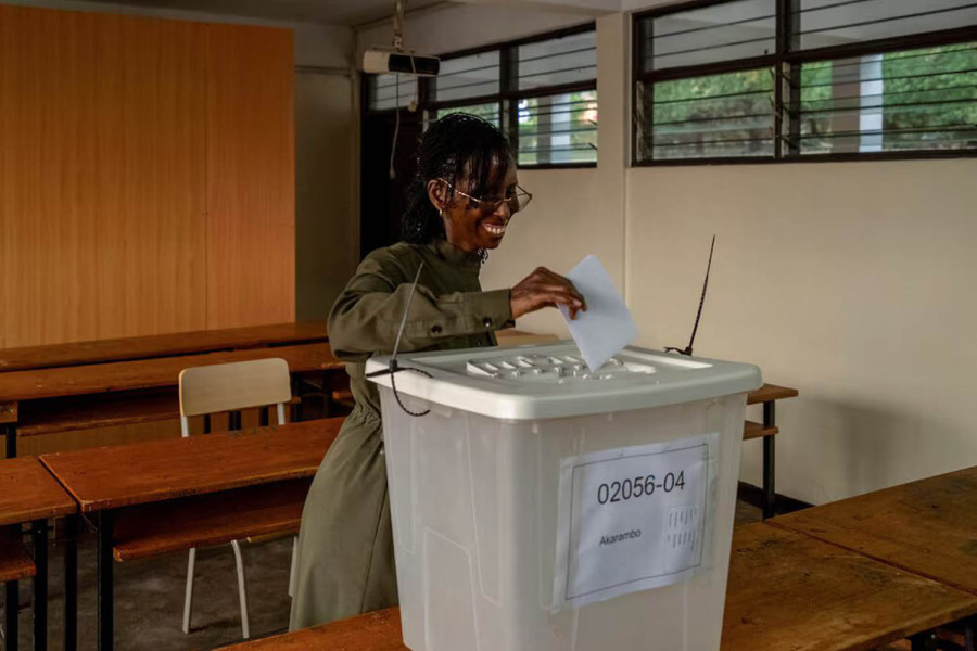 Rwandans vote ‘smoothly’ in election; Kagame in early lead