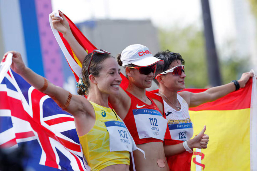 China continues to lead on the Olympic tally with 11 gold