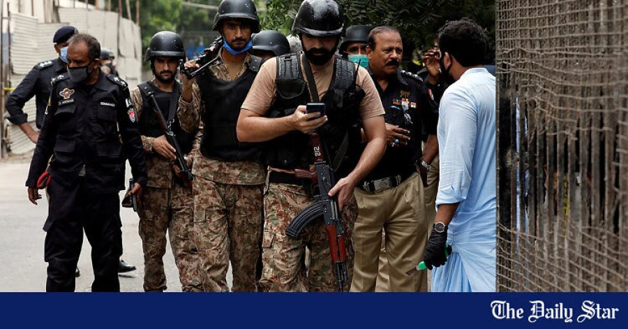 At least 20 killed in attack on miners in southwestern Pakistan, police say