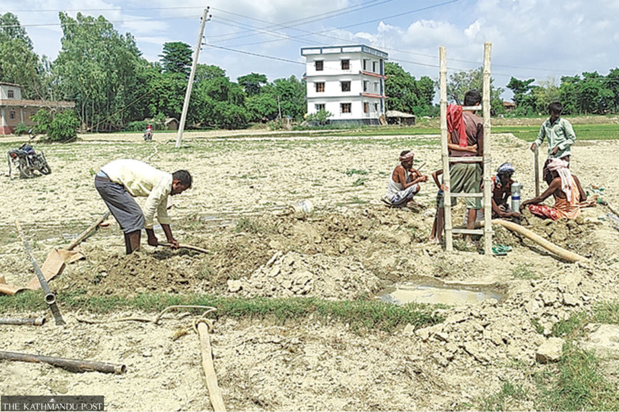 Shallow and deep borewells fail during drought in Madhesh
