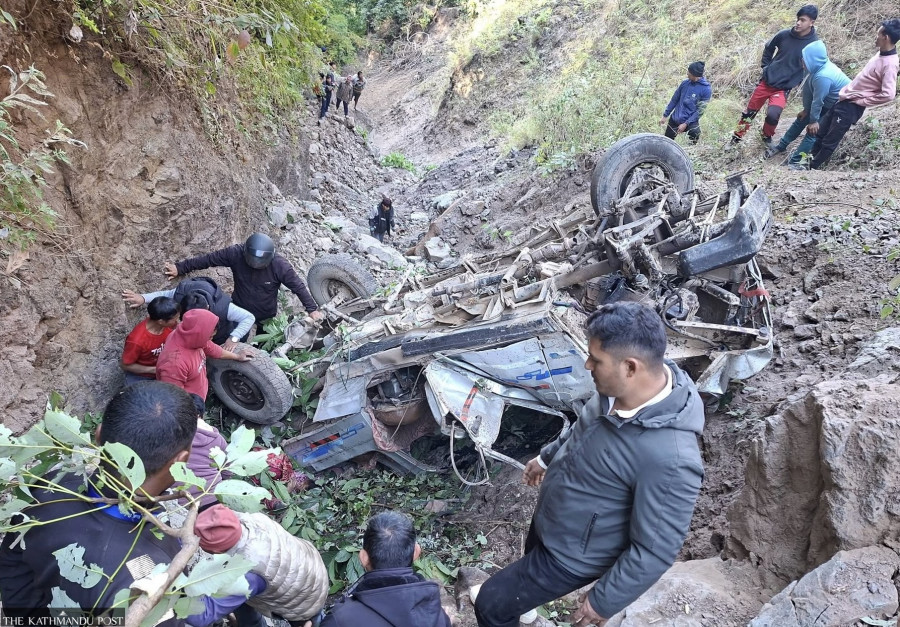 Three killed, eight injured in a jeep accident in Nisdi, Palpa