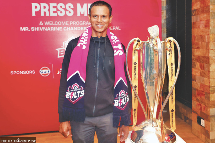 Shivnarine Chanderpaul arrives to take charge of Janakpur Bolts