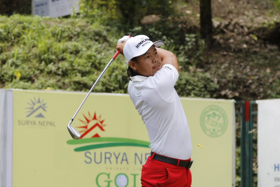 Sukra, Bhuwan share lead on Day I