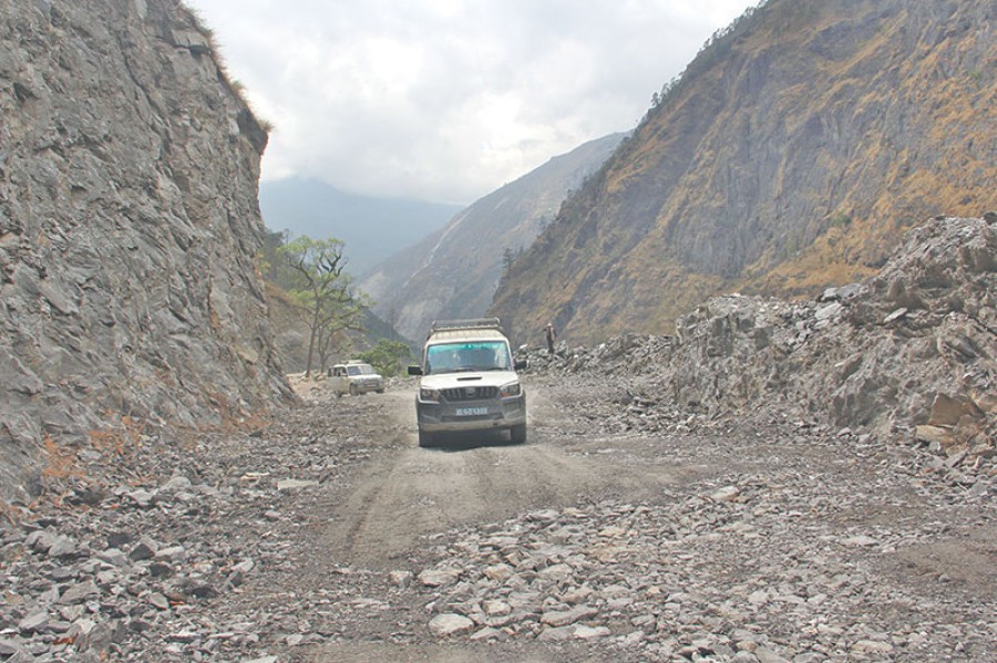 Delay in Syaphrubesi-Rasuwagadhi road upgrade adds to trade disruption
