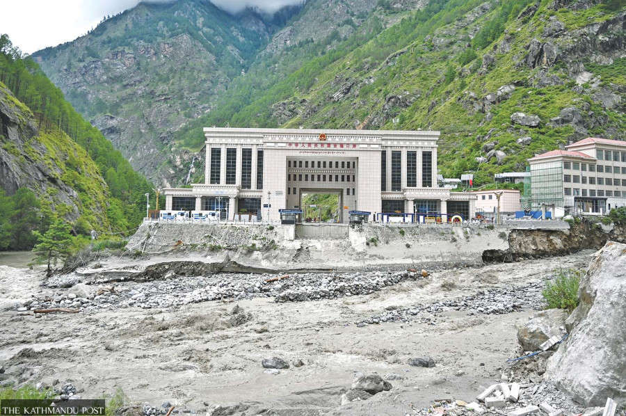 Rasuwagadhi border opens after six months, traders still barred