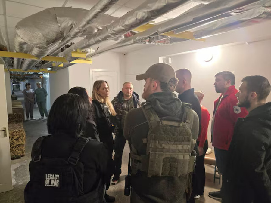 Angelina Jolie visits Ukraine’s frontline city Kherson