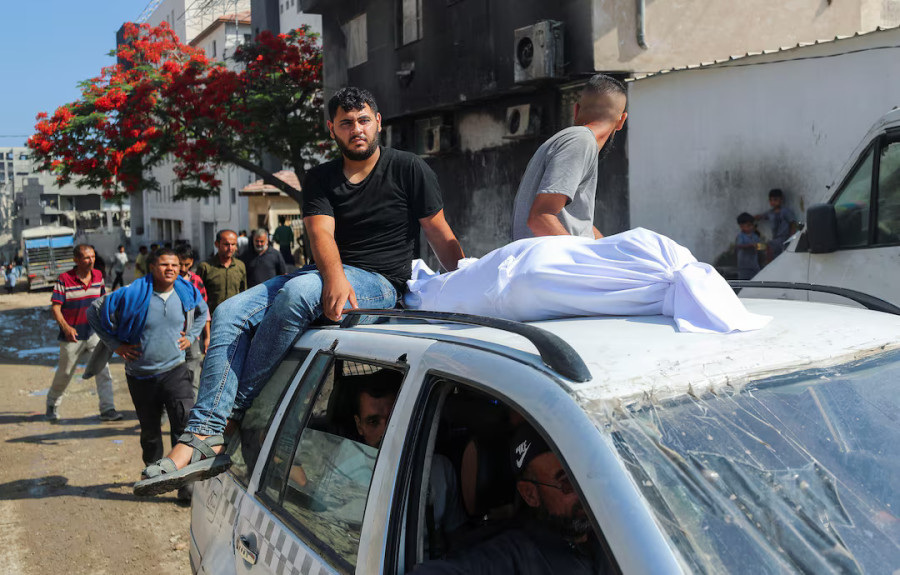Humanitarian workers killed in Gaza bus ambush, food distribution continues