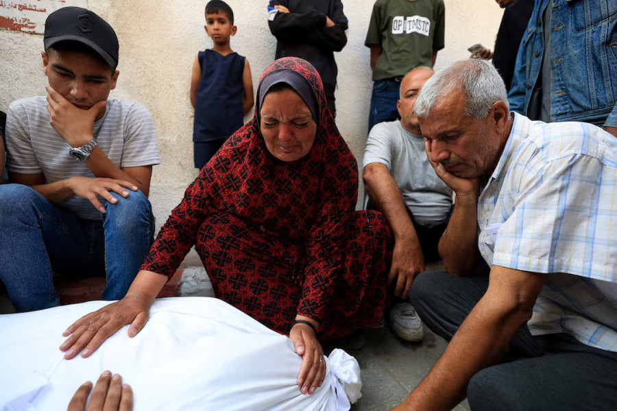 Israeli gunfire kills 17 people near Gaza aid site, health officials say