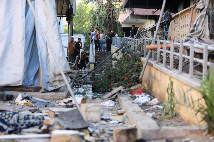 Hamas seeks ceasefire guarantees as scores more are killed in Gaza