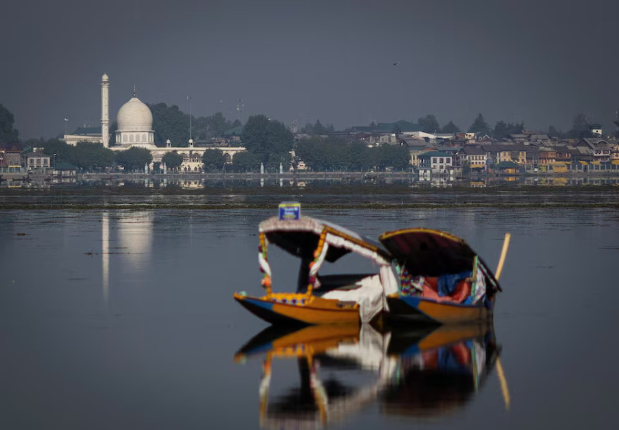 India shuts over half of Kashmir tourist spots in security review