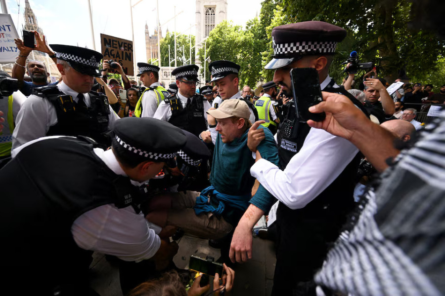 UK police arrest more than 466 at protest for banned Palestine Action group
