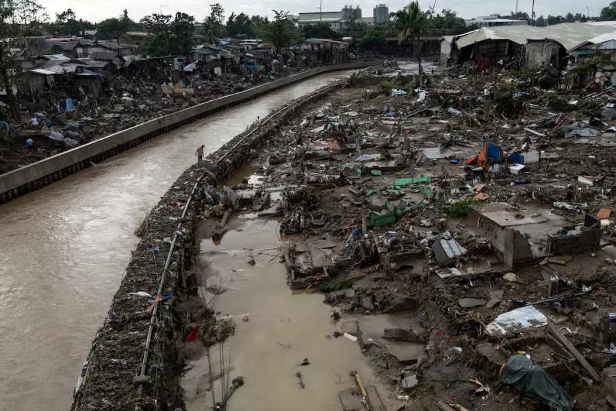 Kalmaegi death toll climbs to 66 as Philippine survivors confront destruction