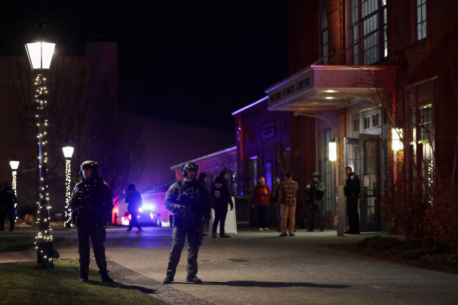 Brown University shooting leaves 2 dead, 9 injured as police search for killer
