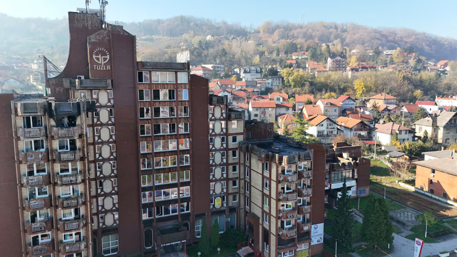 Death toll rises to 11 in fire at Bosnian retirement home