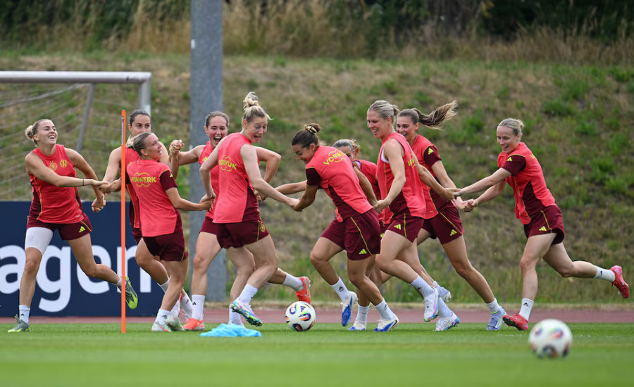UEFA to permit water bottles for Women’s Euro fans as Swiss temperatures soar