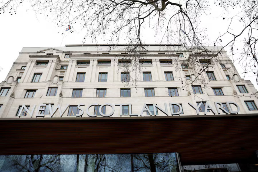 UK police arrest seven Iranians in counter-terrorism probes