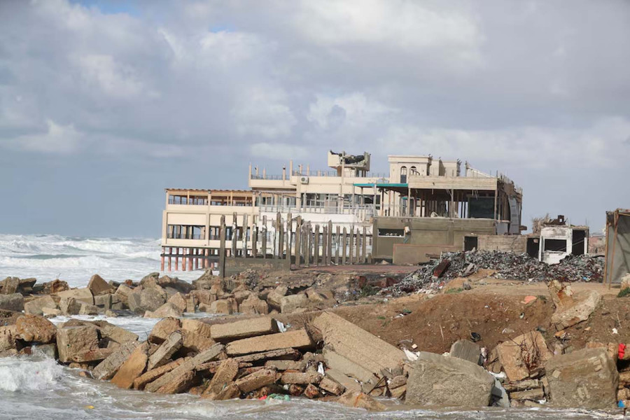 Investors return to new-look Middle East, but Trump causes some concern