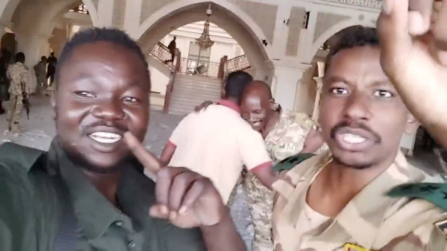 Sudanese army says it has control of presidential palace in Khartoum