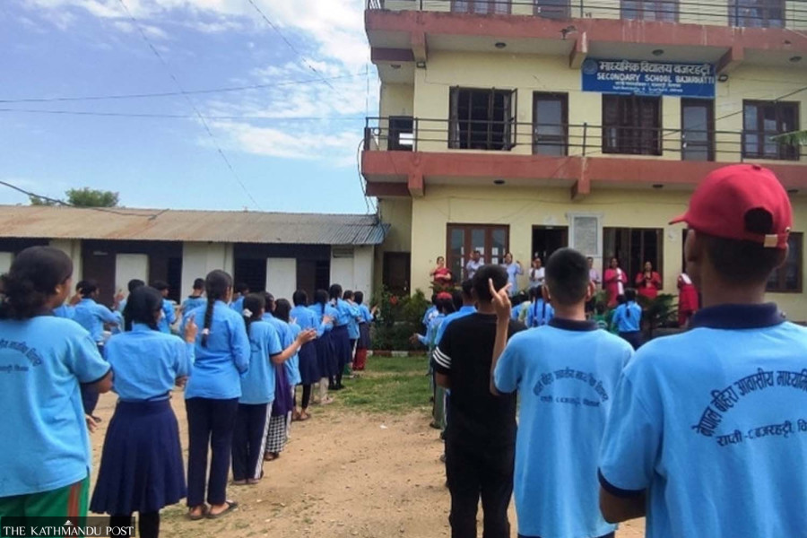 Regular school evolves into special for children unable to hear, speak